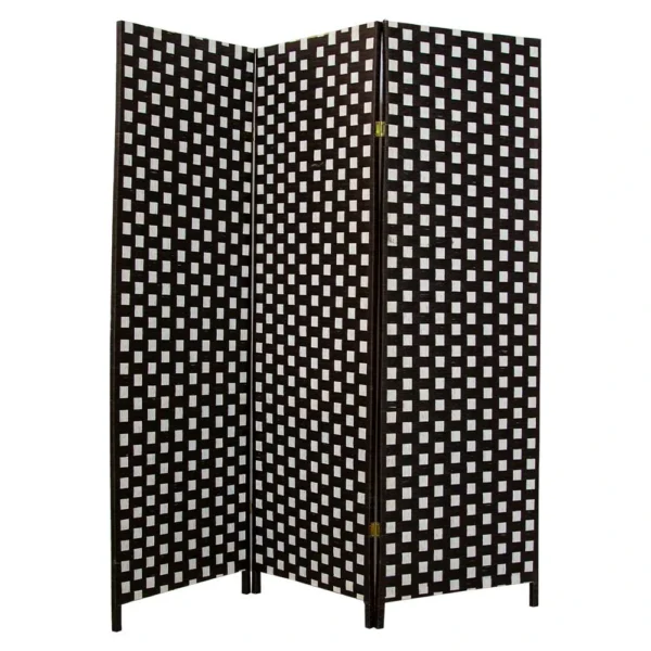 ROOM DIVIDER