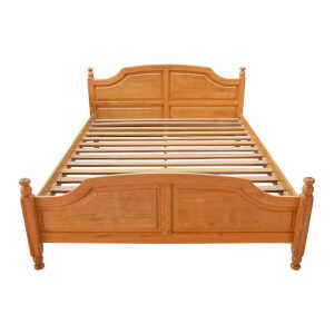 Wooden Queen Size Bed